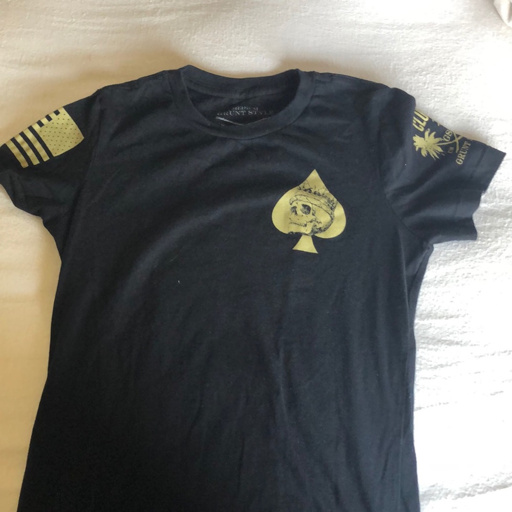 Grunt style tee
